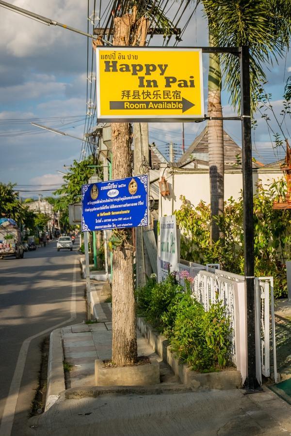 Happy In Pai Hotel Exterior photo