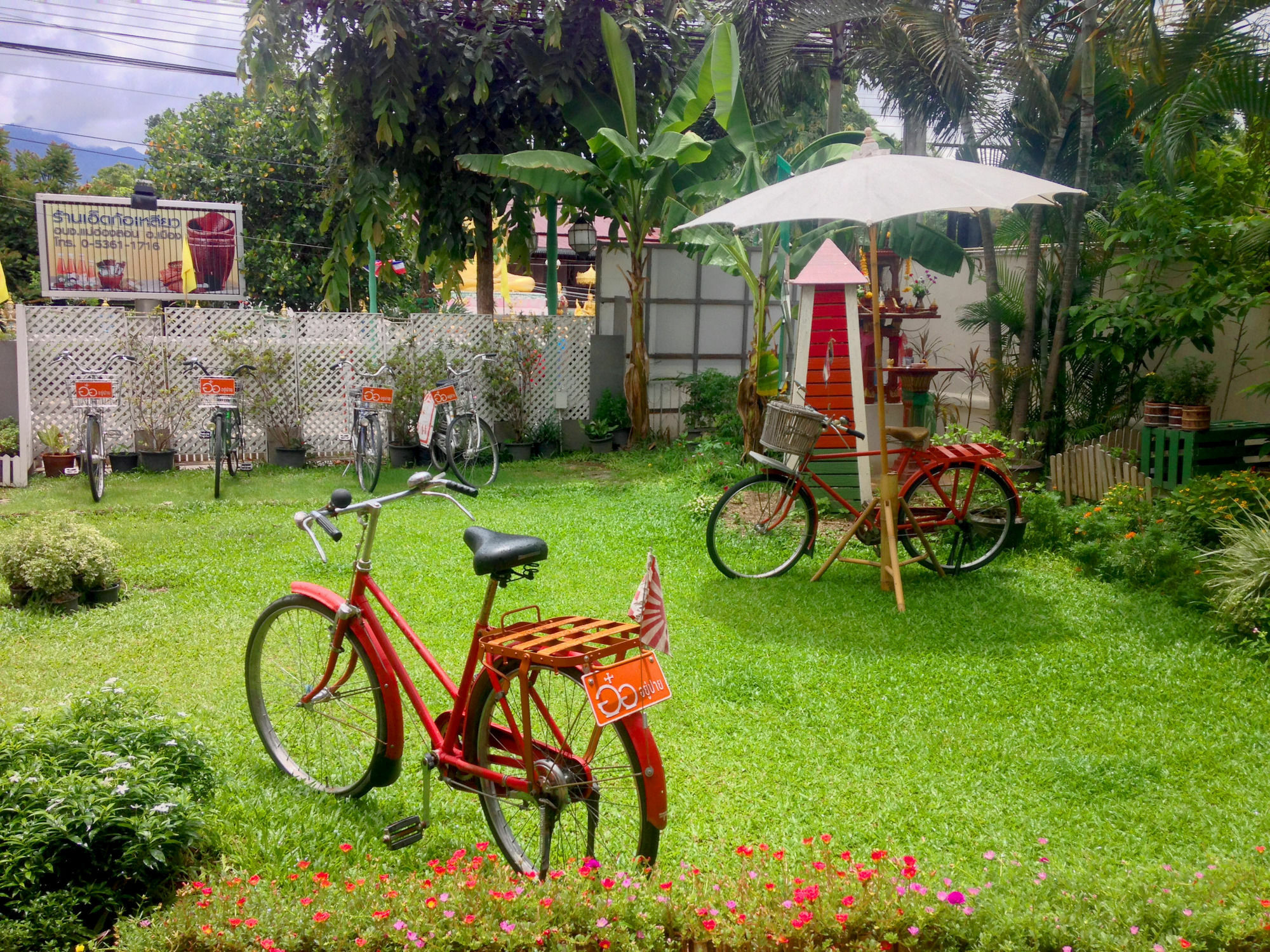 Happy In Pai Hotel Exterior photo